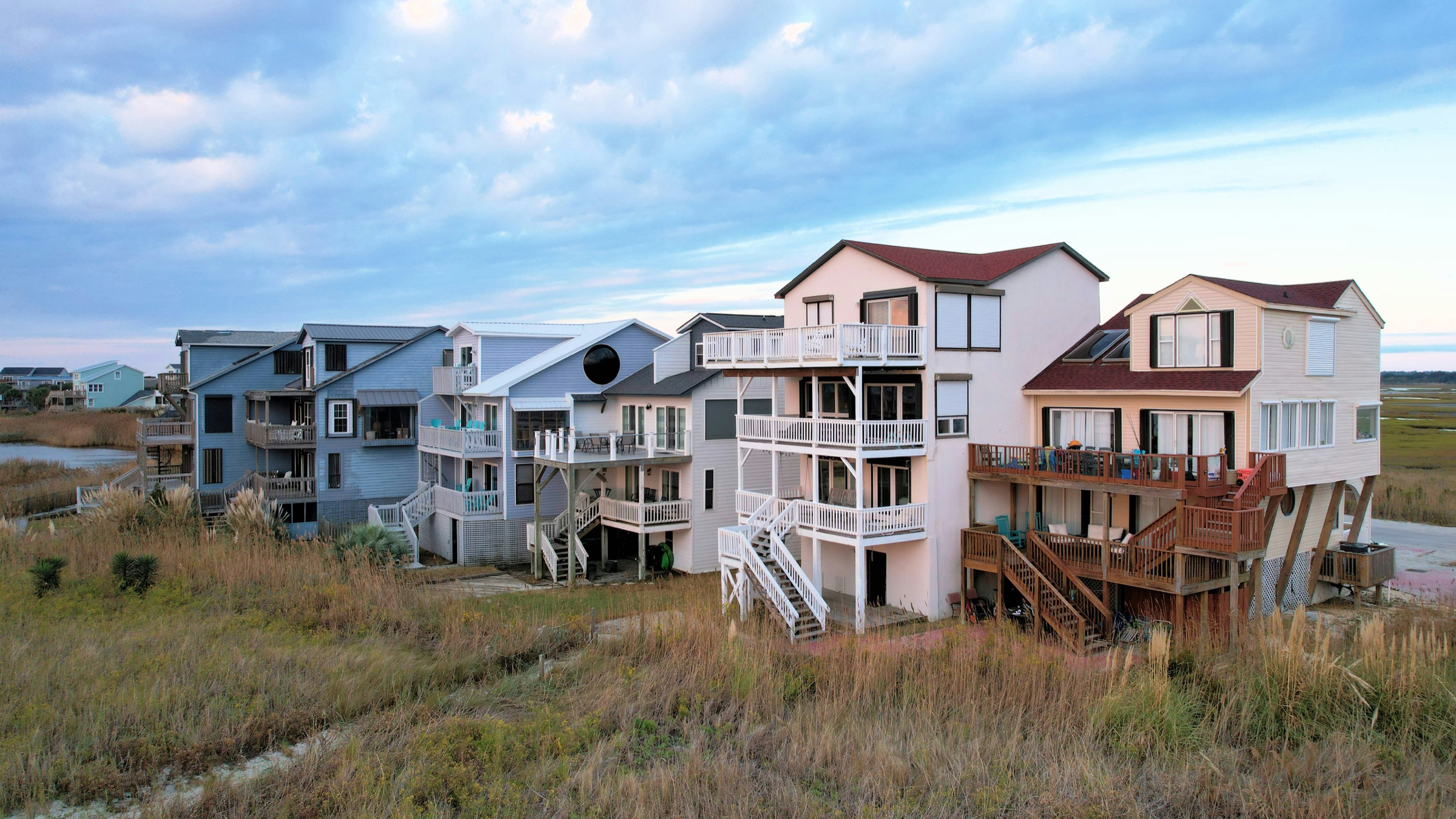 Row of raised beach houses along the Southeastern North Carolina coast